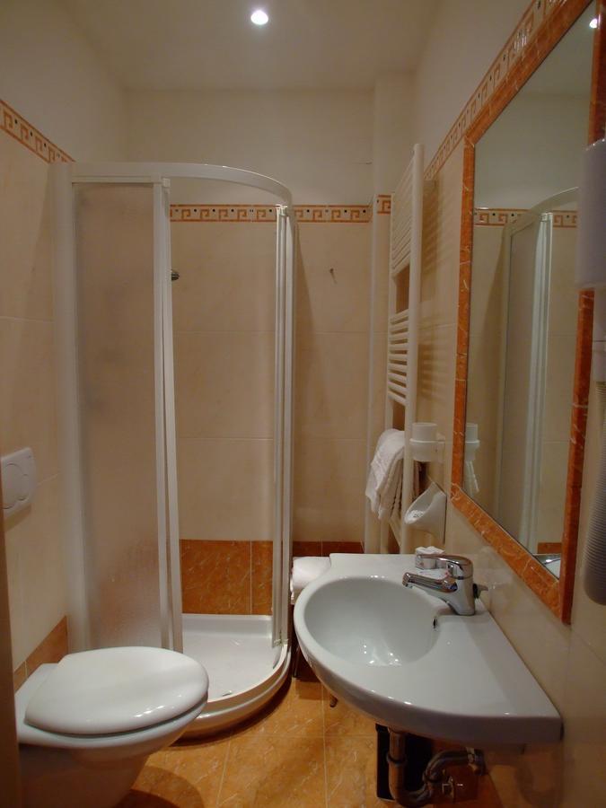 Antares Hotel